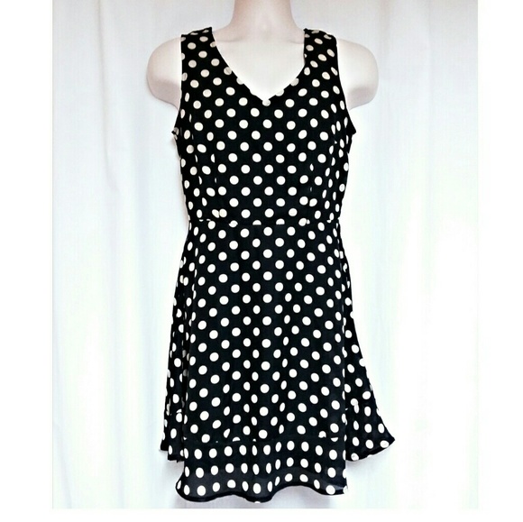Dresses & Skirts - Black Dress with Cream Polka-Dots Size S Dresses & Skirts - Black Dress with Cream Polka-Dots Size S